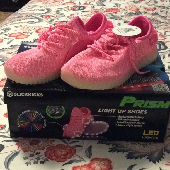 SOLD!!!!!!     Slickkicks light up LED shoes. - Picture 4 of 7